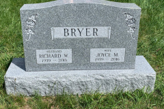 Bryer-Monument
